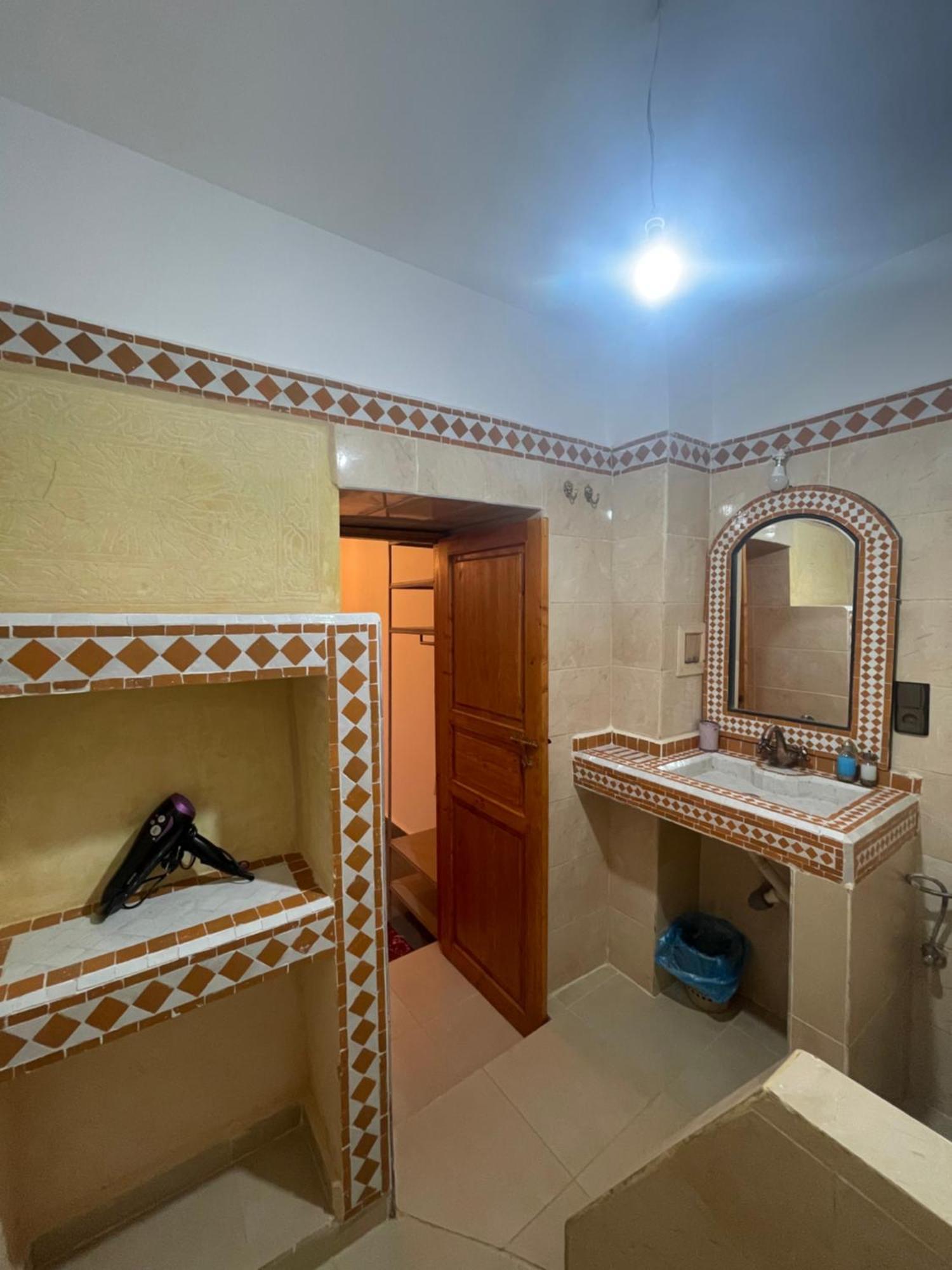 Riad La Calèche Marrakesh Exterior foto
