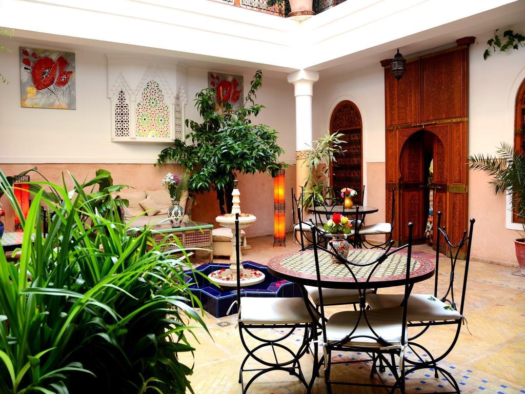 Riad La Calèche Marrakesh Exterior foto